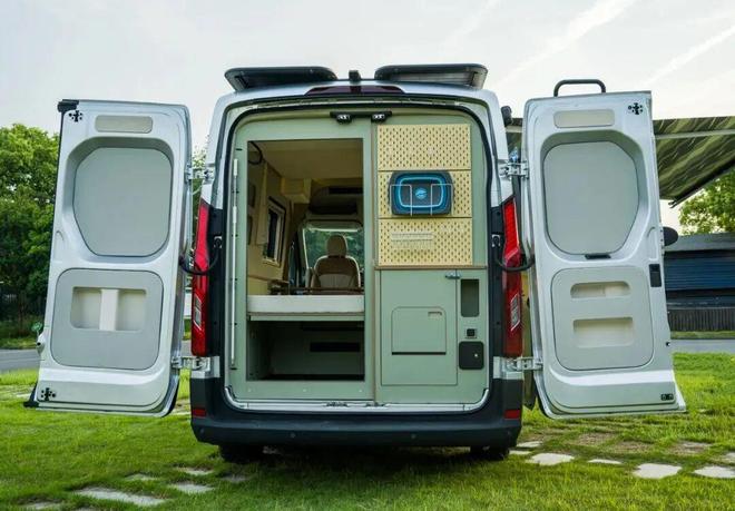 精致露营车越界R3房车颜值品质没得说mg不朽情缘游戏网站一款超赞的小而美(图8)